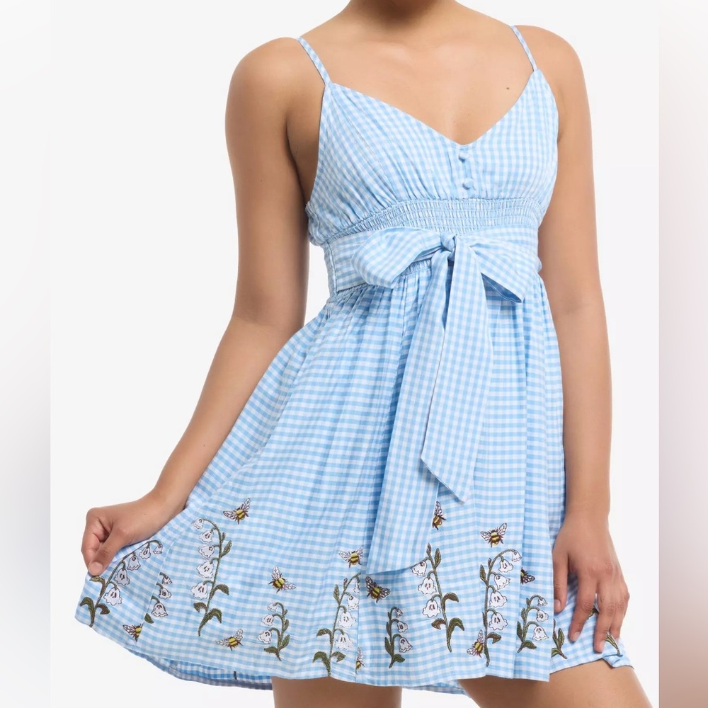 Thorn & Fable Blue Gingham‎ Bee Ghost Flower Dress Hot Topic